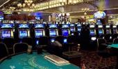 Four Queens Hotel and Casino Blackjack Table Four Queens Hotel and Casino Blackjack Table