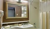 Fremont Hotel and Casino Guest Bathroom