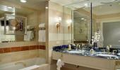 The Venetian Resort Hotel and Casino Guest Bathroom