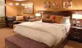 Golden Nugget Hotel and Casino Guest Bedroom
